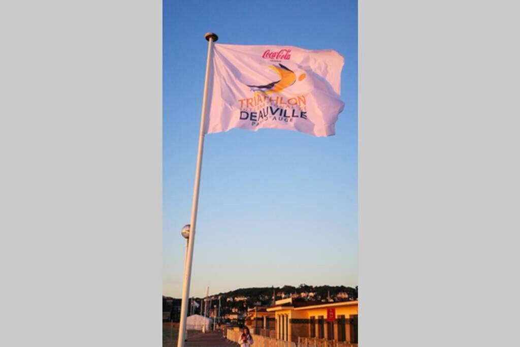 Apartmán Nid Douillet A Bagatelle Deauville Exteriér fotografie